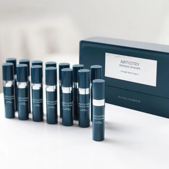 Artistry™ Intensive Skincare 14 Night Reset Program (Sealed) - Picture 2 of 5